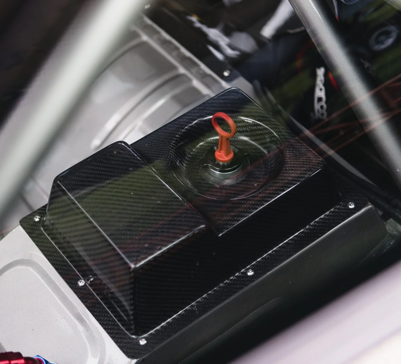 Drysump Oil Tank Cover [Carbon Fiber] - Image 4