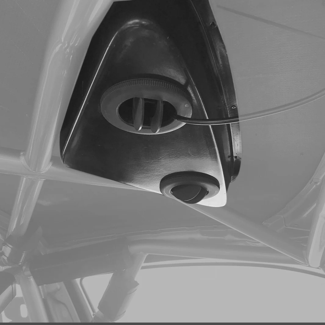 Universal Roof Scoop/Vent - Image 2
